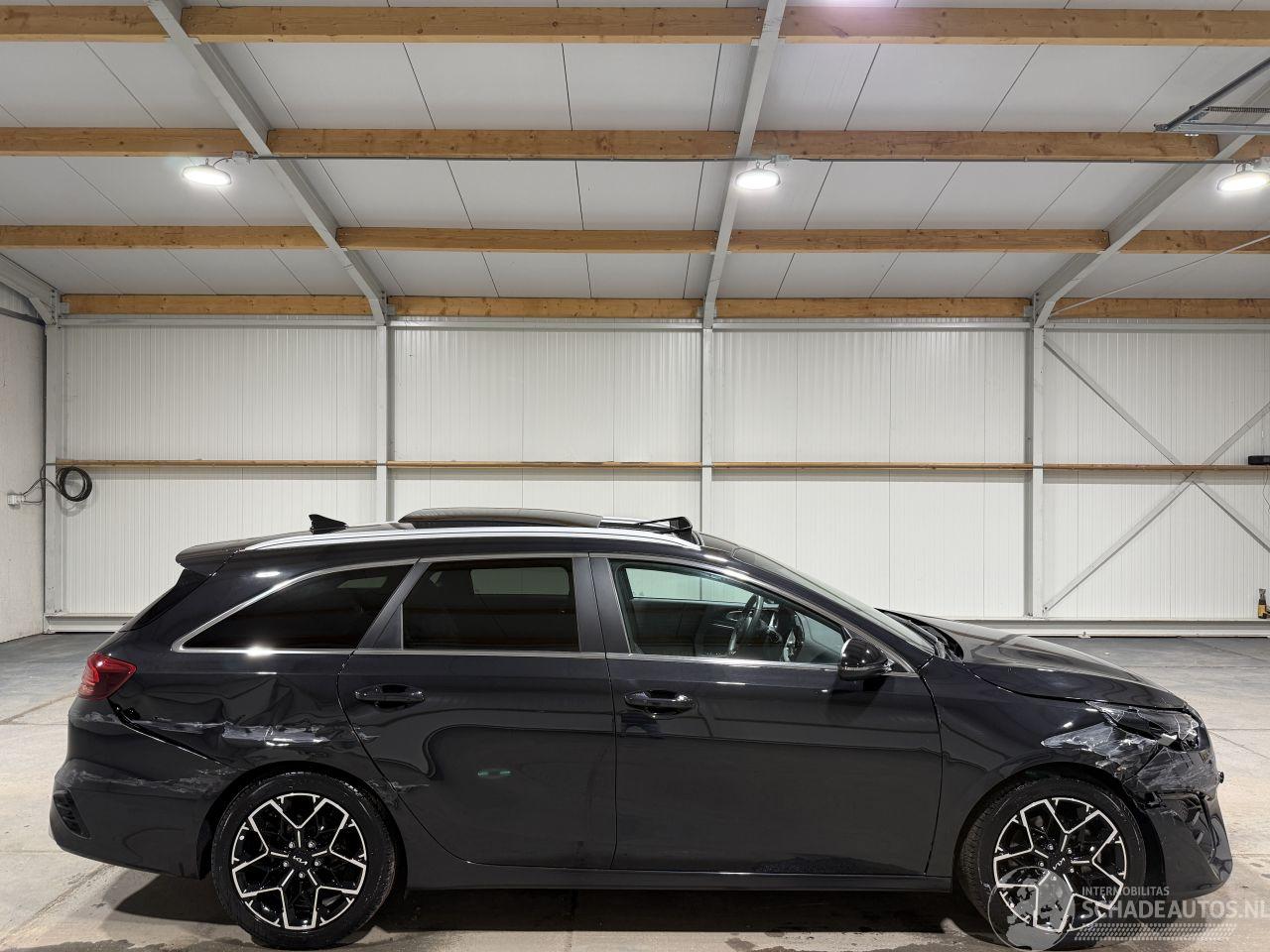 Kia Ceed 1.5 T-GDi 103kW GT-PlusLine  Panoramadak
