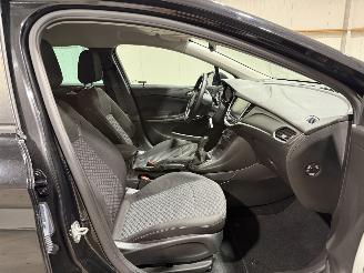 Opel Astra ST 1.0 77kW Online Edition picture 29