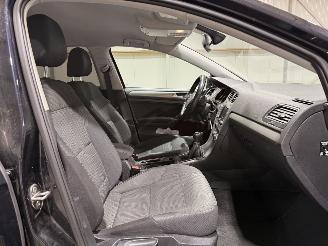 Volkswagen Golf 1.4TSI 103kW ACT Highline picture 23