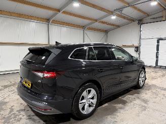 Skoda Enyaq 80kWh 150kW 80iV picture 5