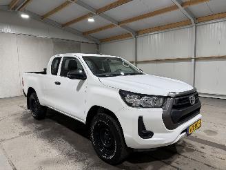 Toyota Hilux 2.4D-4D 110kW 4WD Cool Comfort picture 2