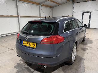 Opel Insignia ST 2.0T 162kW Cosmo 4X4 Pano picture 6