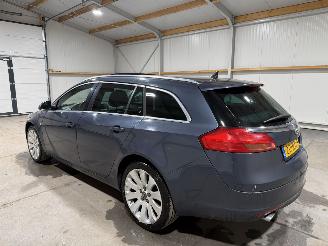 Opel Insignia ST 2.0T 162kW Cosmo 4X4 Pano picture 11