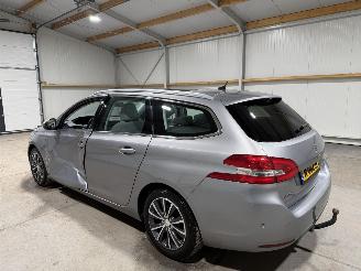 Peugeot 308 1.2PT 96kW Blue Lease Premium picture 10