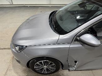 Peugeot 308 1.2PT 96kW Blue Lease Premium picture 15