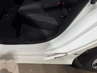 Honda Civic 1.0 i-VTEC 93kW Comfort picture 20