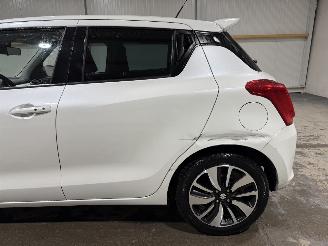Suzuki Swift 1.0 Smart Hybrid 82kW Airco Camera STIJL picture 14