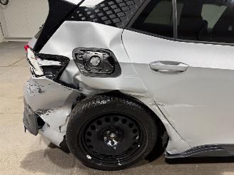 Cupra Born 63kWh 170kW Essential Limited picture 19