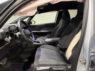 Cupra Born 63kWh 170kW Essential Limited picture 29