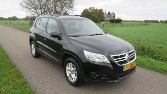 Volkswagen Tiguan 14 TSi Comfort & Design 2009  Airco Mpv [ Top Staat picture 5