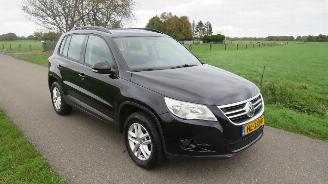 Volkswagen Tiguan 14 TSi Comfort & Design 2009  Airco Mpv [ Top Staat picture 17