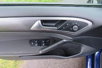 Volkswagen Golf E Edition Automaat 57.000km nap Elektrisch  [ splinter nieuw vol optie Camera Navigatie clima picture 29