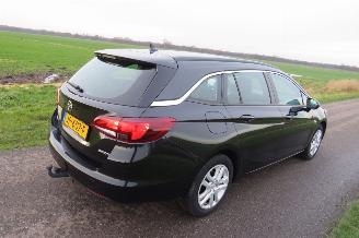 Unfallwagen Opel Astra SPORTS TOURER+ 1.0 77kw 105pk  Business+  Euro 6 Navigatie Clima  2016 2016/5