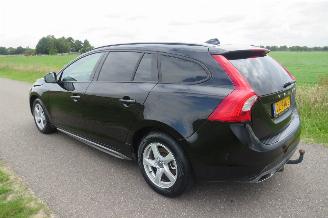 škoda osobní automobily Volvo V-60 2.0 D 120 pk  Pular+ Dynamic  Euro 6 schuifdak Leer  Camera Navigatie  2017 2017/8