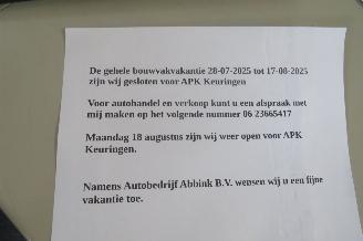 Unfallwagen Aston Martin 300 M  2025/1