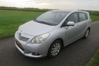 skadebil auto Toyota Verso 1.8 VVT-I  2011 147pk Mpv  Panorama dak 160.000km nap  Airco [ Topstaat 2011/9