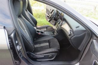 Mercedes Cla-klasse 200 D Automaat 136pk Shooting Break AMG Edition Glasendak [ Facelift model picture 23