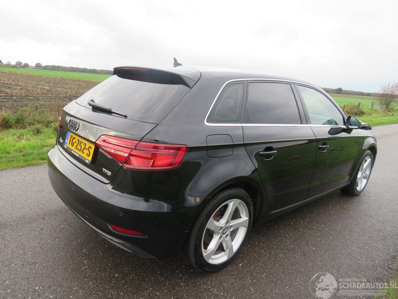 Audi A3 SPORTBACK 1.0 TFSI  104.000km nap 5drs Sport Edition  2018-07 [ topstaat