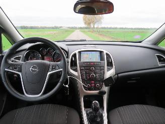 Opel Astra SPORTS TOURER 1.4 Turbo Edition  120pk Navigatie [ schadevrij  2011 picture 24