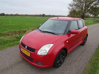 Suzuki Swift 1.3 GLS 5Drs 92pk Airco  Top Staat schadevrij picture 4
