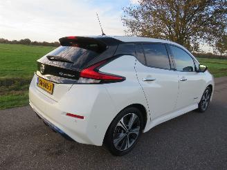 Avarii autoturisme Nissan Leaf Tekna Automaat 2018  140.000km nap Camera Navigatie Clima Leer  [ nieuwstaat 2018/3