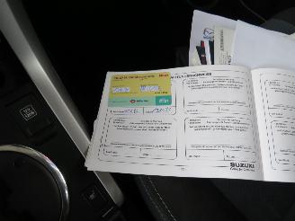 Suzuki Vitara 2.4 169pk Automaat Grande 4x4 High Executive  2009-12  camera Navigatie  clima stoelverwarming picture 17