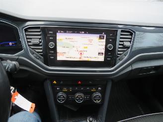 Volkswagen T-Roc 1.5 TSi Sport 150pk 2018 Parkeerschade [ Camera Navigatie Clima stoel stuur verwarring picture 11