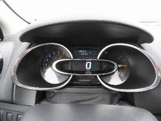 Renault Clio 0.9 TCE  90pk  NIGHT&Day  2013 Navigatie Airco  Schadevrij picture 9