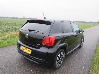 Volkswagen Polo 1.4 TDi 5drs 233.000km Nap Navigatie Airco  2015 parkeerschade picture 10