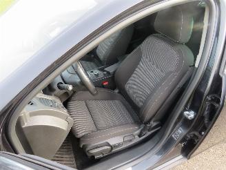 Opel Insignia Opel Insignia Sports Tourer 1.6 T Cosmo 180pk camera Navigatie Stoelverwarming picture 20