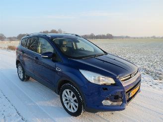 Unfallwagen Ford Kuga 1.5 150pk Titanium Style pack 128.000km nap Navigatie Leer Camera clima  2016 2016/5