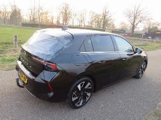 skadebil auto Opel Astra 12 131pk 5drs Elegance  2022 Camera Navigatie stoel en stuur verwarming klim sportstoelen 2022/5