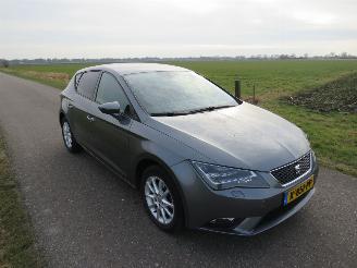  Seat Leon 14 TSi  122pk Style navigatie Airco stoelverwarming  topstaat 2013 2013/3