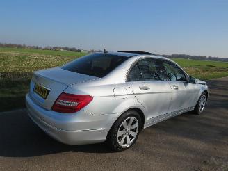 Schadeauto Mercedes C-klasse 1.8 156 pk 140.000km Sedan Automaat  Business Avangarde 2012 2012/6