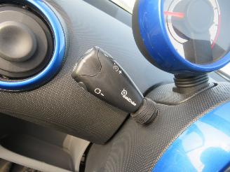 Toyota Aygo 1.0 12v 5Drs 135.000km  NAP Airco Dynamic Blue 2010 [ eerste eigenaar picture 16