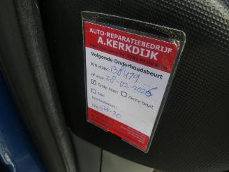 Toyota Aygo 1.0 12v 5Drs 135.000km  NAP Airco Dynamic Blue 2010 [ eerste eigenaar picture 17