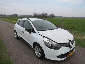 Renault Clio 0.9 TCe 90pk Euro 6 5drs Airco 2014   219.000km NAP picture 3