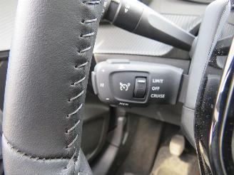 Peugeot 208 1.2 Pure Tech 100 Allure  3.000km  splinter nieuw  5drs Camera Leer Sport stoelen 2025 picture 21