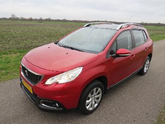 Peugeot 2008 12 Pure 73.000km nap  Pure Tech Blue Lion  2016 Navigatie Clima  Sport picture 9