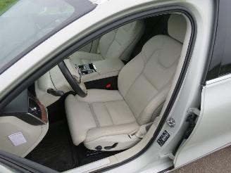 Volvo V-60 Volvo V60 2.0 T8  330pk Aut Twin Engine 4 AWD R-Desig Elektrisch Benzine 2020 picture 6