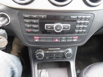 Mercedes B-klasse 1.8 122pk  Avangarde Euro 6 159.000km Orgineel  mpv Leer Navigatie Stoelverwarming picture 22