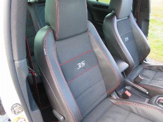 Volkswagen Golf 2.0 GTI Edition 35 235pk Automaat  5Drs Schuifdak 2012 bumperschade picture 2