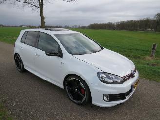 Volkswagen Golf 2.0 GTI Edition 35 235pk Automaat  5Drs Schuifdak 2012 bumperschade picture 34