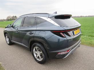 skadebil auto Hyundai Tucson Gerserveerd 1.6  Elektrisch/ Benzine Automaat  Full Hybride plug in 1.6 T-GDI PHEV 180PK Comfort 4x4 18.000KM NAP 2022/11