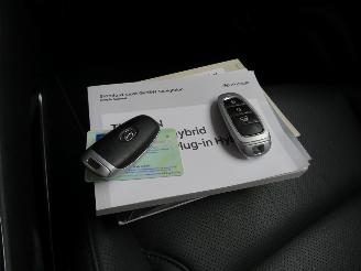 Hyundai Tucson 1.6 4x4  Elektrisch/ Benzine Automaat  Full Hybride plug in 1.6 T-GDI PHEV 180PK Comfort 4x4 18.000KM NAP picture 3