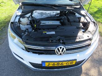 Volkswagen Tiguan 2.0 TSI 180pk Automaat !!! Sport&Style 4Motion 4x4 picture 16