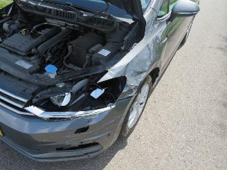 Volkswagen Touran 1.4 TSi  150pk 7 PERSOONS Camera Navigatie  2016  140.000km stoelverwarming picture 8