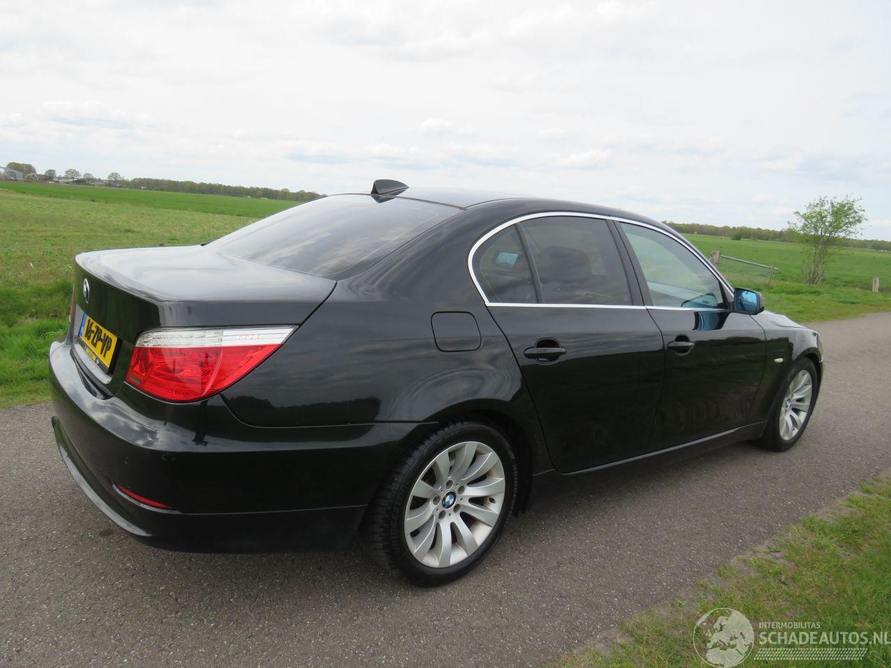 BMW 5-serie 520 163pk Automaat Sedan 2008  Navigatie Airco  corporate