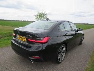 BMW 3-serie 320D Aut  190 PK M Edition High Executive Edition  2020 Sedan camera navigatie clima picture 5