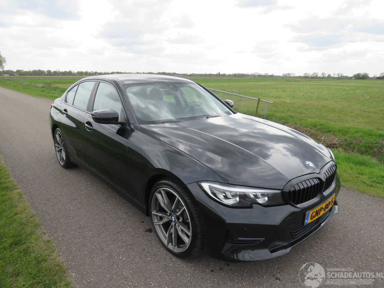 BMW 3-serie 320D Aut  190 PK M Edition High Executive Edition  2020 Sedan camera navigatie clima